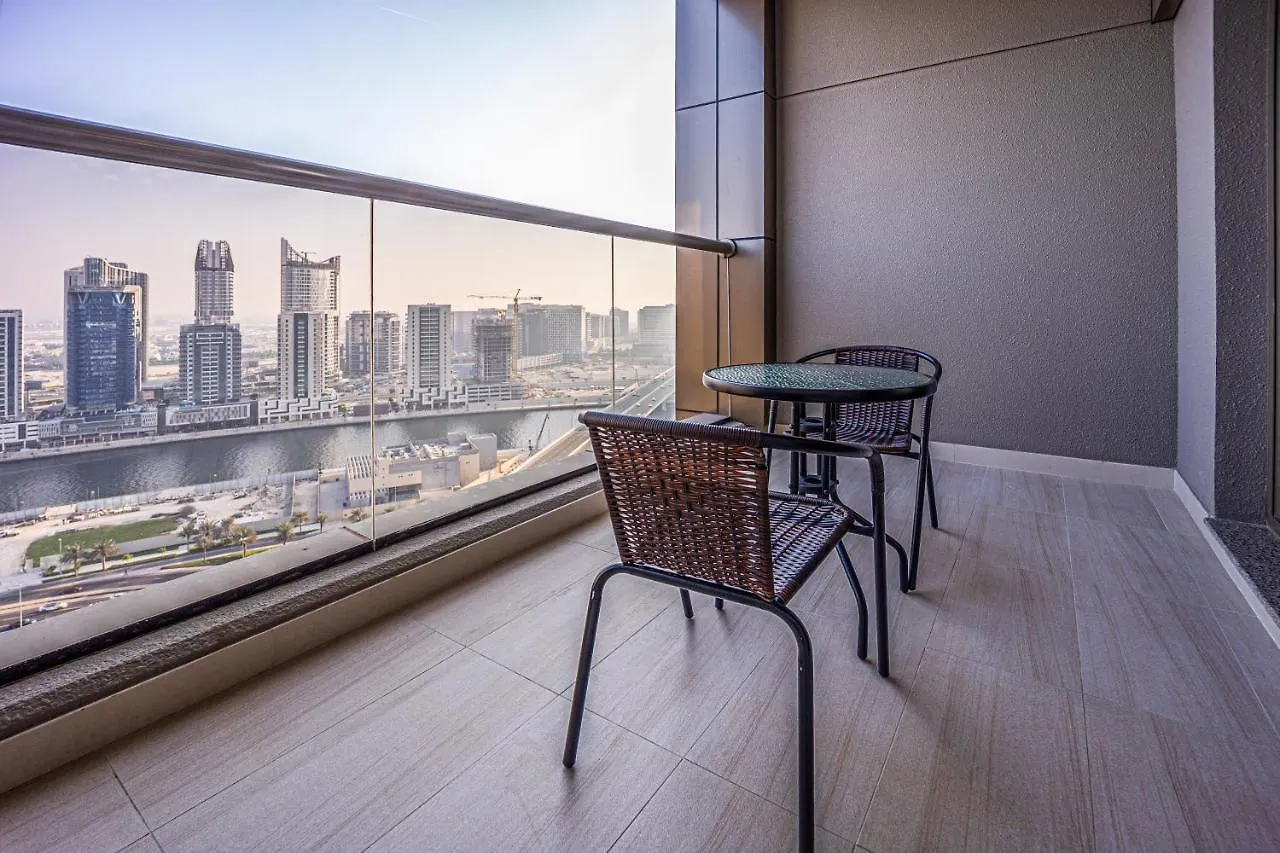 Fantastic Spacious Apartment With Panoramic Views دبي